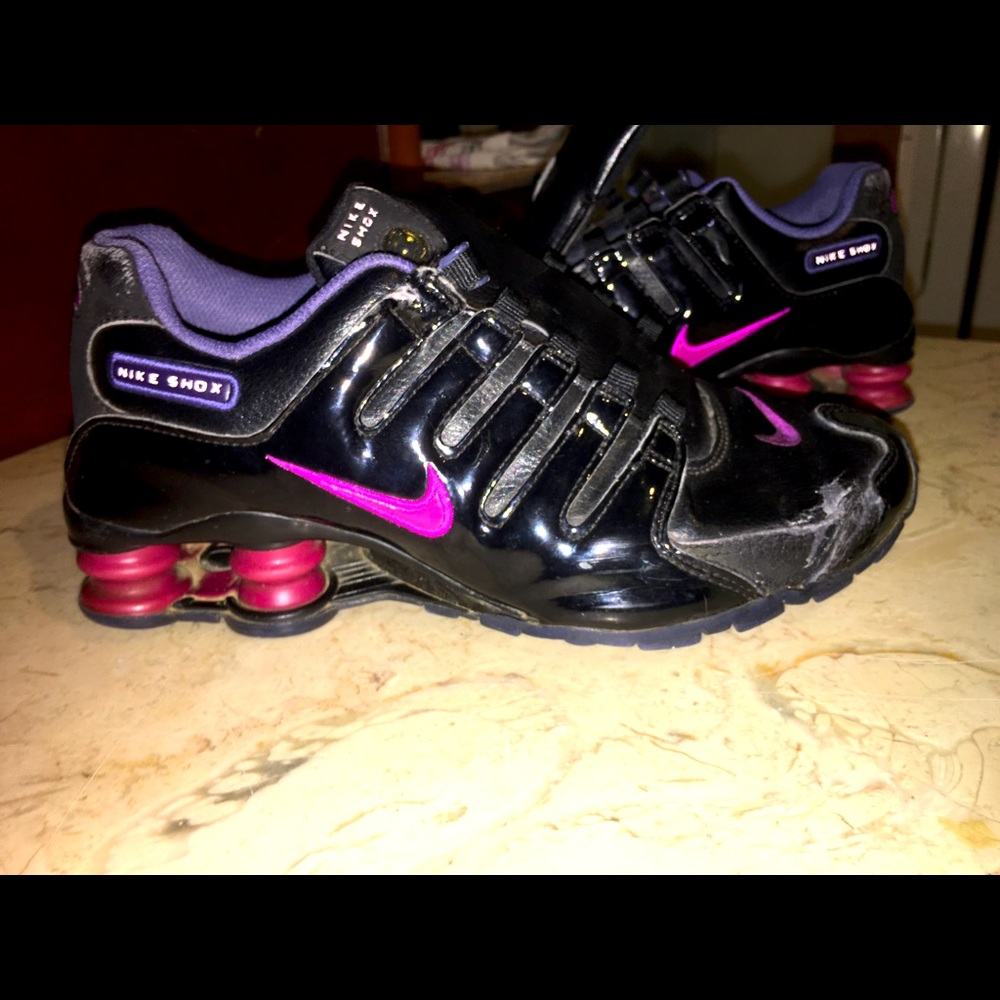 Nike shocks